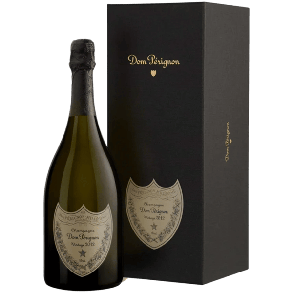 Forkæl sanserne med Dom Pérignon Vintage 2015 & Royal Champagne Saber – Limited Edition Black